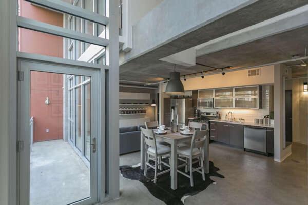 Luxe + Modern Johnny Cash Inspired Executive Condo Nashville Exterior photo