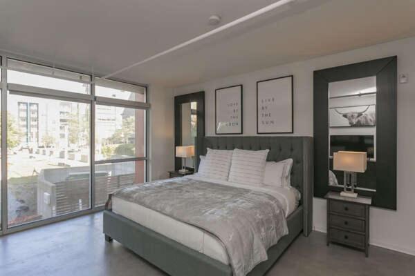 Luxe + Modern Johnny Cash Inspired Executive Condo Nashville Exterior photo
